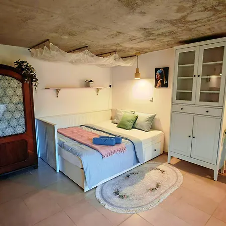 Magnolia With Free Parking Apartman Kassa